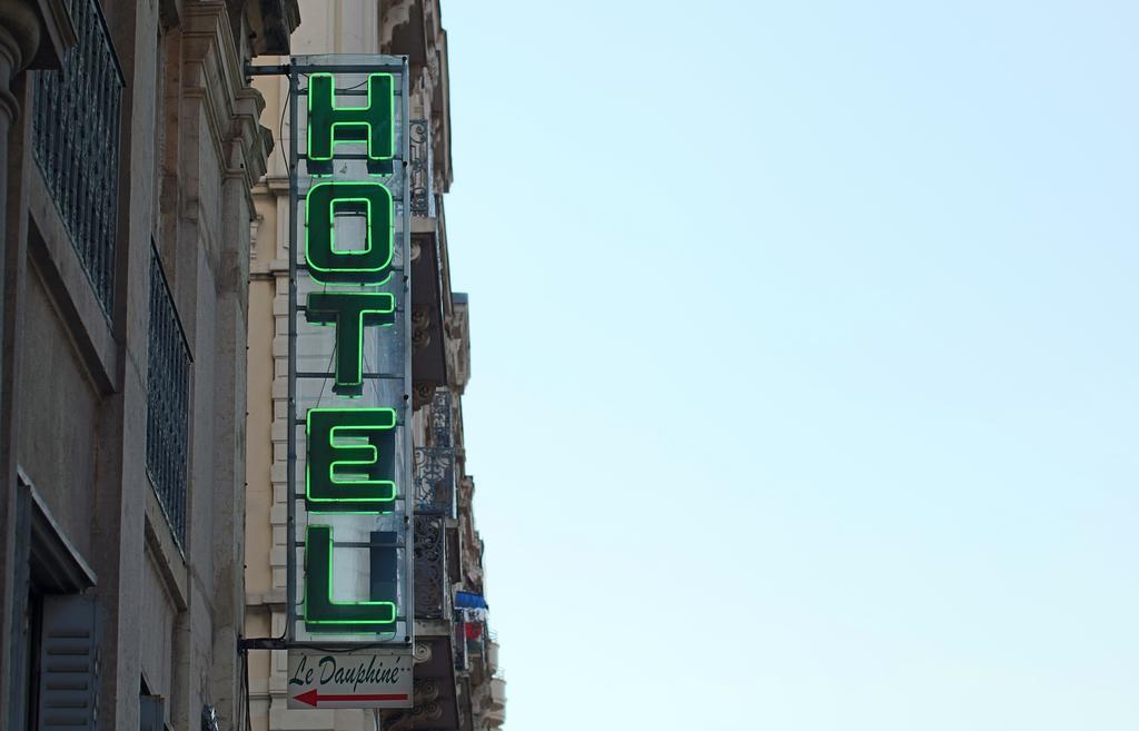 Hotel Du Dauphine Лион Экстерьер фото