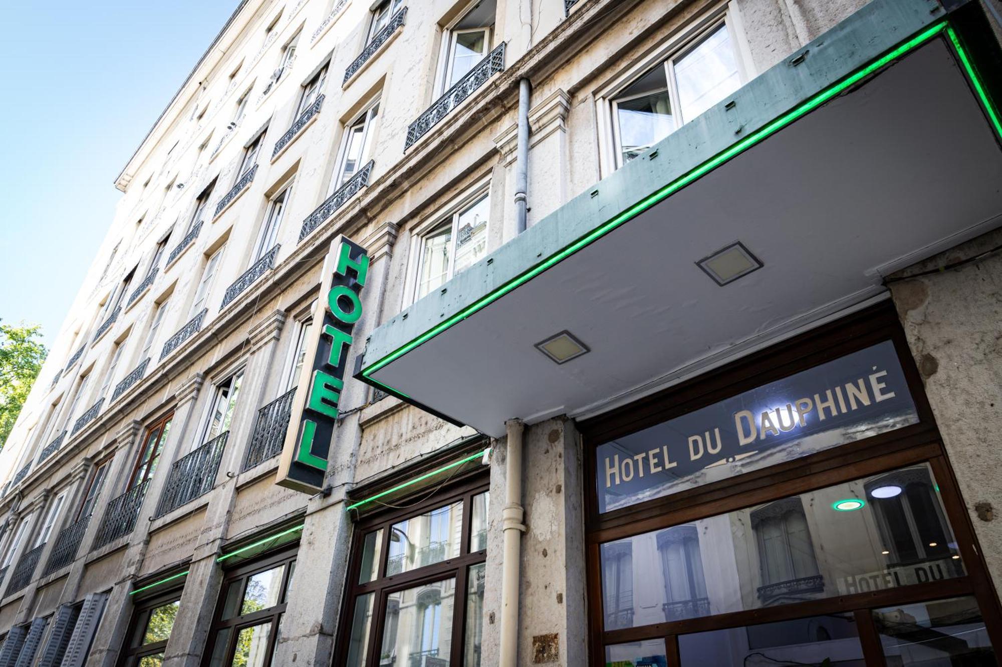Hotel Du Dauphine Лион Экстерьер фото